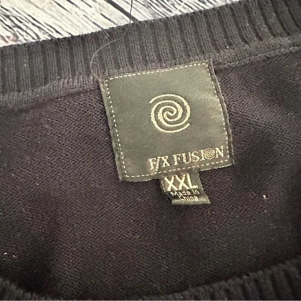 Vintage 90’s F/X Fusion Navy Blue Sweater​